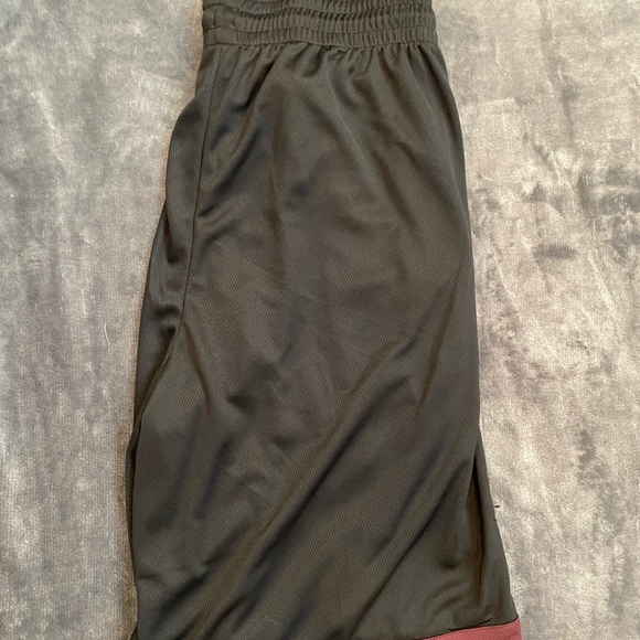 Nike Dri Fit Basketball Shorts. Black. Large. Loose Fit, At Knee. NWT - Picture 6 of 6